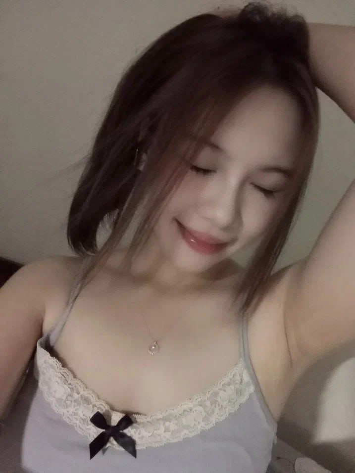 Anh trai trộm phang người yêu mỗi lần trễ tàu là đến ngủ nhờ mê man