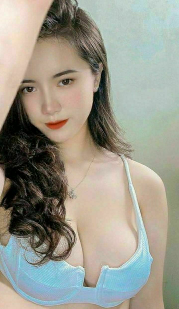 Cô giáo dâm đãng quan hệ với học sinh sau giờ học
